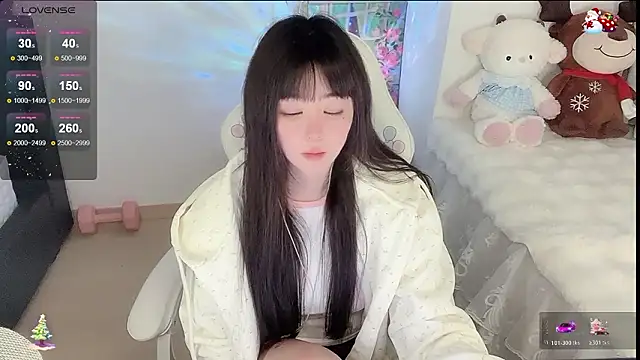 yuii-7's Live XXX Chat