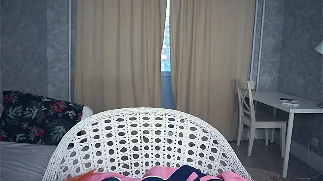 TarynPalek webcam show