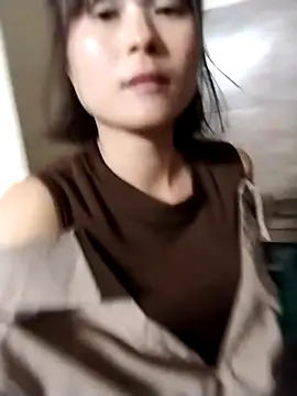 linda_bae00: διαδικτυακό σόου στην κάμερα