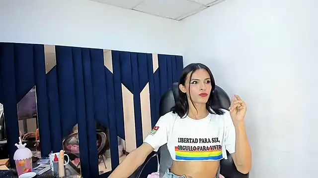 Aisha_hotts777 웹캠 쇼