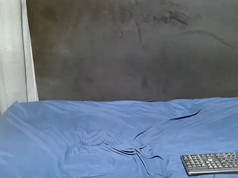 JuicyWetPussy19 Webcam-Show