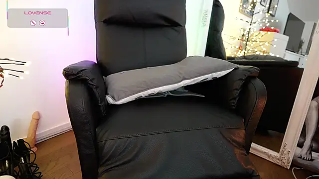 Chatroom XXX en direct de GingerAleMILF