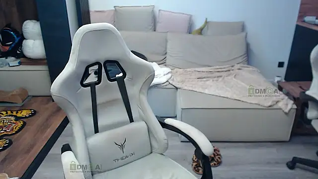 Sunny-Girl1 Chat XXX in diretta