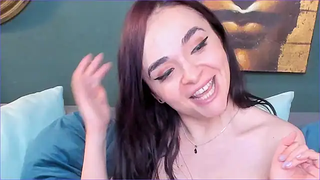 JaqulinneHot: онлайн-секс-чат