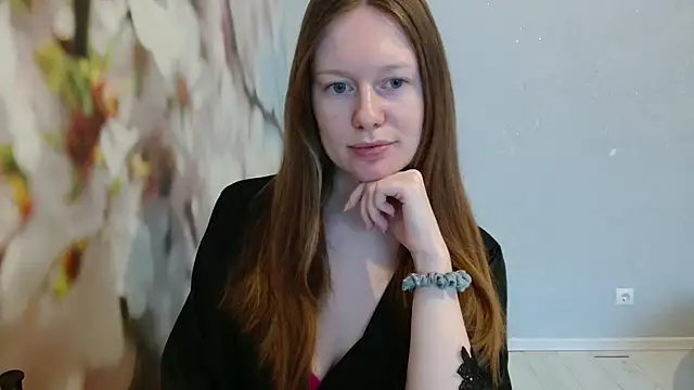 ConnieDaw: онлайн-секс-чат