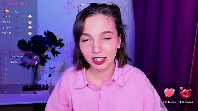 KindHazelHere_のライブXXXチャット