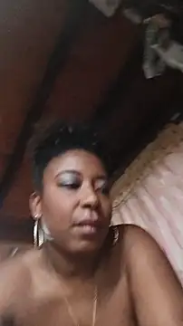 ChanneldelaCroixn Webbikameraesitys