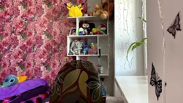 TraciBallena 即時 XXX 聊天