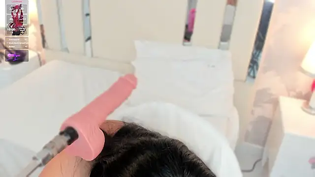 Miliaangeles 现场XXX聊天