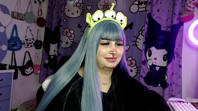 lussyevans24 – Naživo XXX chat