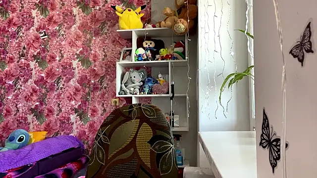 TraciBallena: онлайн-секс-чат