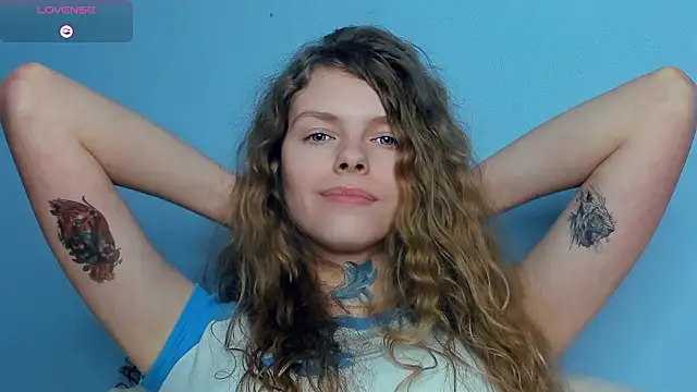 RayaNenlia 现场XXX聊天