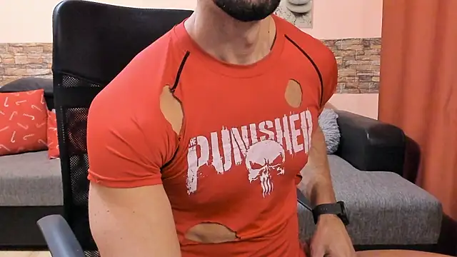 Živý XXX chat HotHunkTrainer