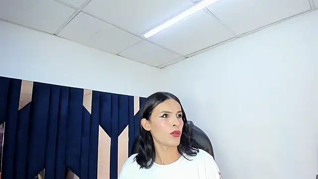 Aisha_hotts777n Live XXX chat