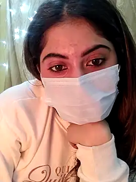 NEERU-STRIPのライブXXXチャット