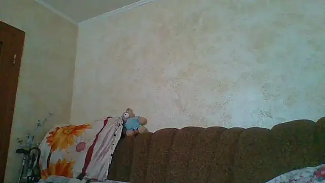 Show modela MilaSky5303 na web-kameri