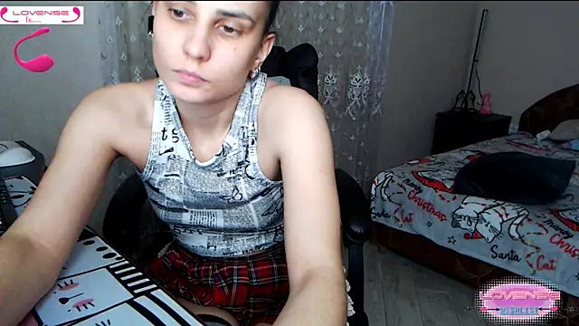 Chatroom XXX en direct de Kriss_brunette_5