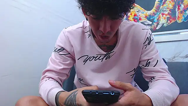 Chat +18 de targuerian22 ao vivo