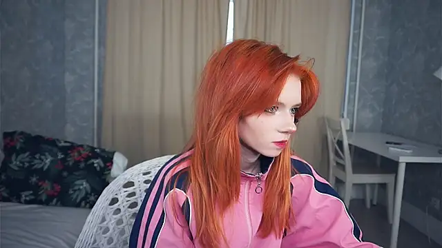 Chat XXX en directo de TarynPalek