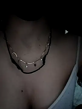 PUNAM456 élő XXX-chatje