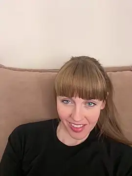 Kamilochka2951's Live XXX Chat