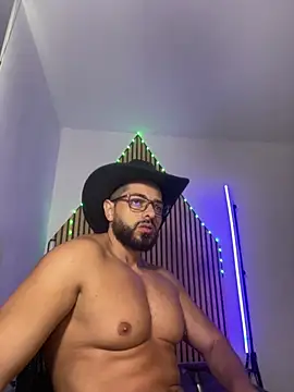 magnumchris' Webcam Show