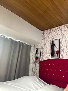 Larissa_Antonella live XXX chat