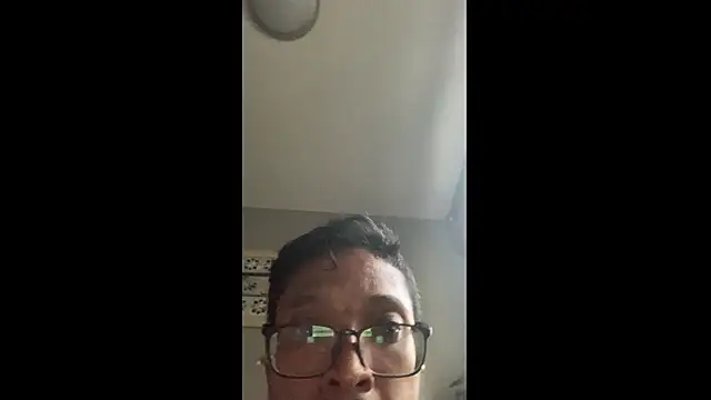 Ayie1822@xh live XXX chat