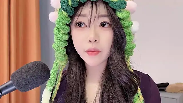 smalldaisy: онлайн-секс-чат