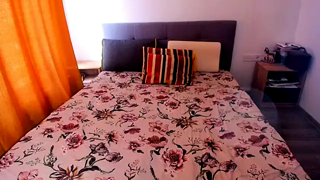 pinupmod Chat XXX live