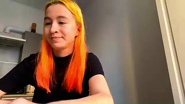XXX chat uživo modela EmilyHein