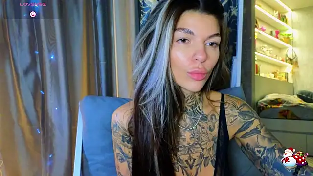 tattooedBabyy Chat XXX in diretta