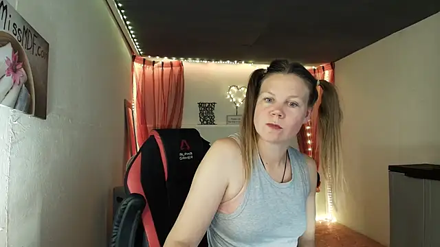 CallMeMaria Live XXX Chat