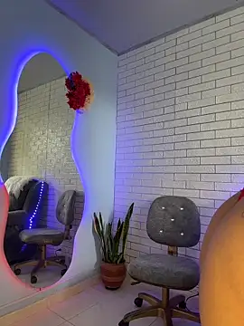 Im_Fernanda: απευθείας συνομιλία ΧΧΧ