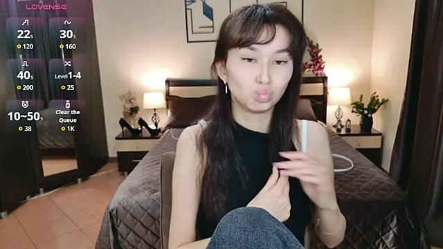 SheilaRare 现场XXX聊天