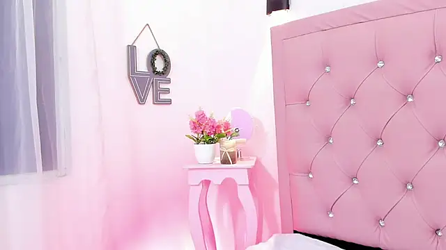 Mariana_Gonzalez_: απευθείας συνομιλία ΧΧΧ