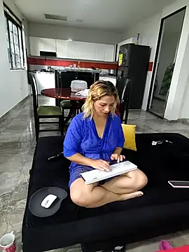 hotandfierylatinos2023's Live XXX Chat