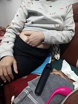 Haralushiaaa Webcam Show