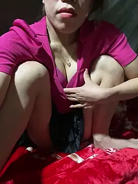 nhinhi-sexy's Live XXX Chat