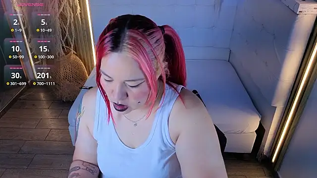 Chat XXX en directo de Bruja__Scarlata