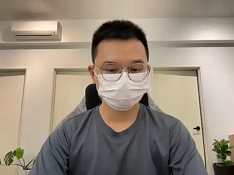 bigdomdomsss 在線直播表演