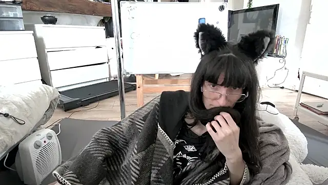 CeriseLapine Chat XXX live