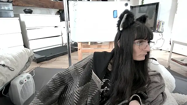 CeriseLapineのライブXXXチャット