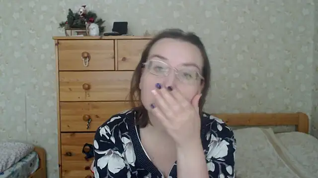 Smart_Rose Adlı Modelin Canlı XXX Sohbeti