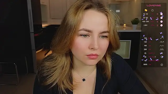 Mira_Mermayd's Live XXX Chat