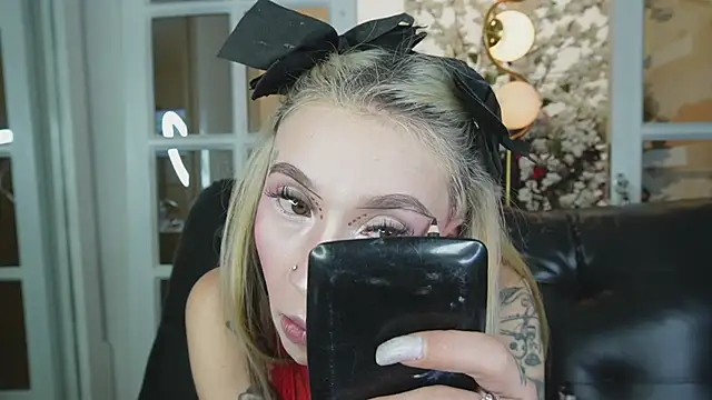 miss___angel Chat XXX live