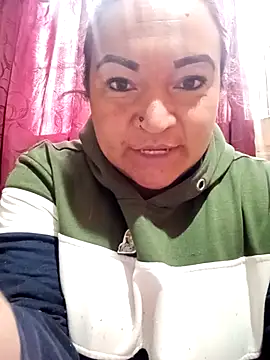 isis_miloveのライブXXXチャット