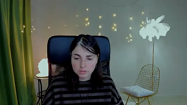 MartaEdamsのライブXXXチャット