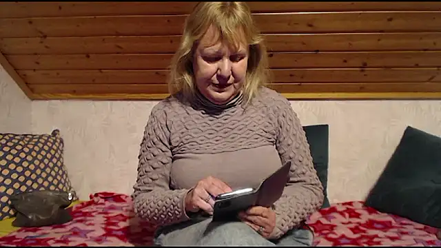 Nikole111 Webcam-Show