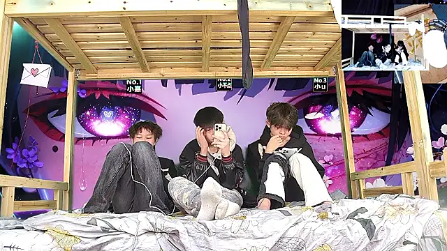 xiaohuangren01 Live XXX-Chat